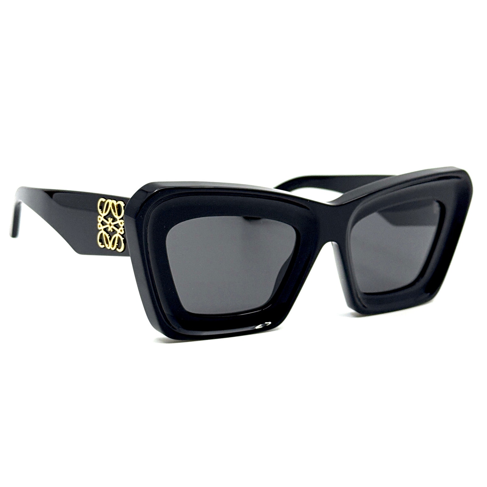 New, Loewe Sunglasses Lw40145i 01a Authentic